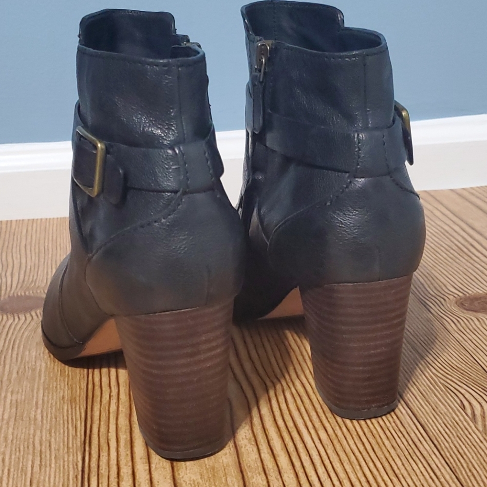 Cole Haan Grand OS Soft Leather Belted Booties - Picture 5 of 12